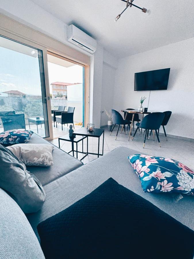 Suite Elysium Nikiana Buitenkant foto